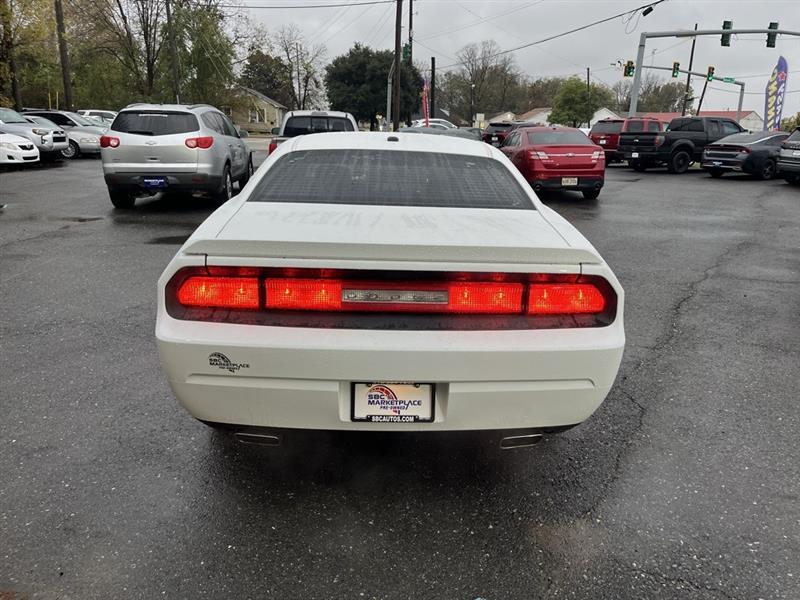 Dodge Challenger R/T 2011