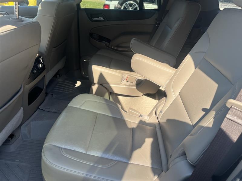 GMC Yukon SLT 2WD 2020