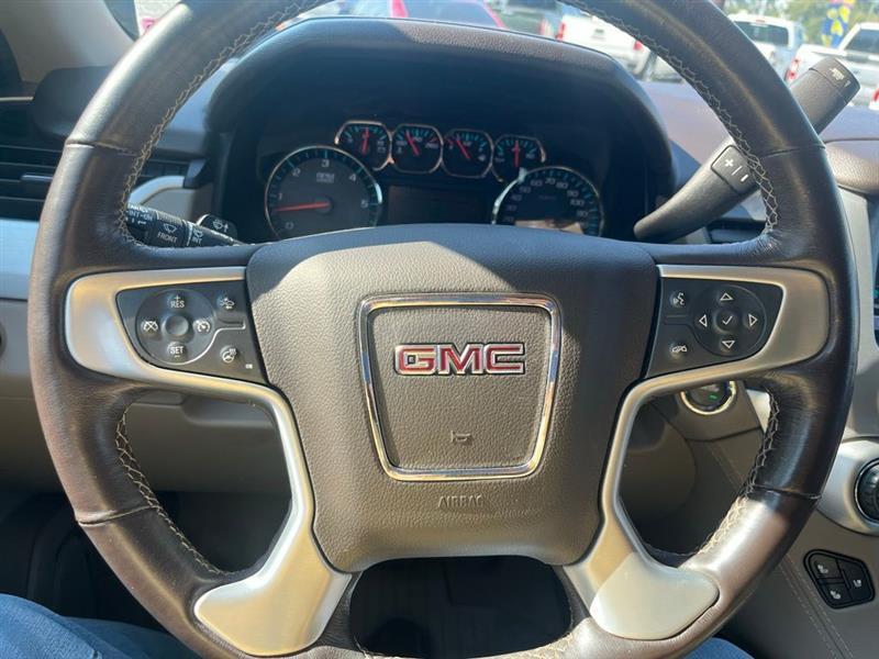 GMC Yukon SLT 2WD 2020