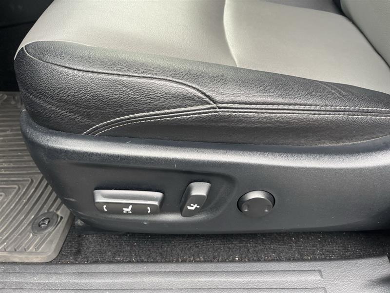 Toyota 4Runner SR5 2WD 2015