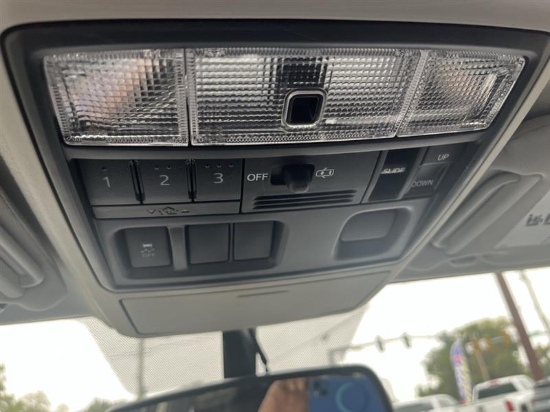 Toyota 4Runner SR5 2WD 2015