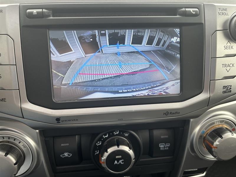 Toyota 4Runner SR5 2WD 2015