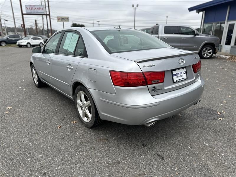 Hyundai Sonata SE V6 2009