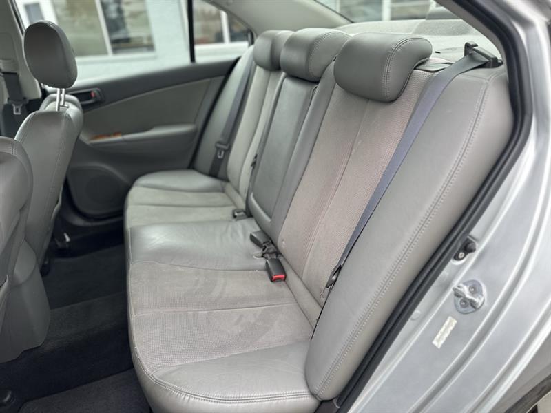 Hyundai Sonata SE V6 2009