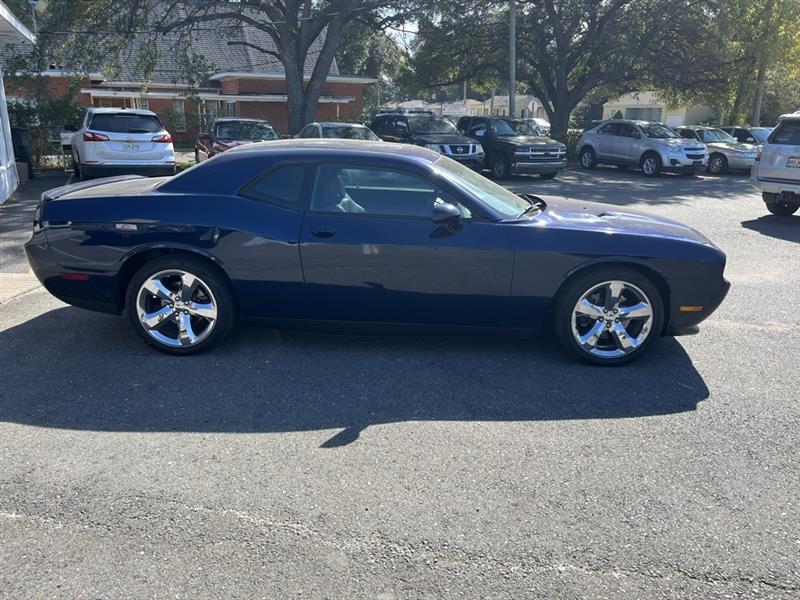 Dodge Challenger SXT 2013