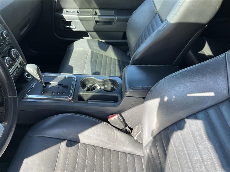 Dodge Challenger SXT 2013