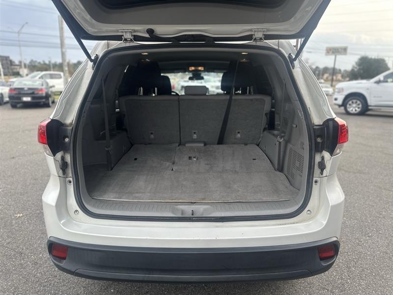 Toyota Highlander LE FWD I4 2019