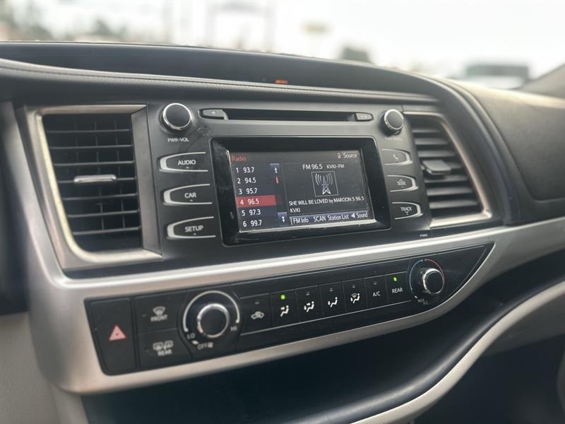 Toyota Highlander LE FWD I4 2019