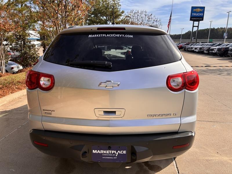 Chevrolet Traverse LT2 AWD 2010