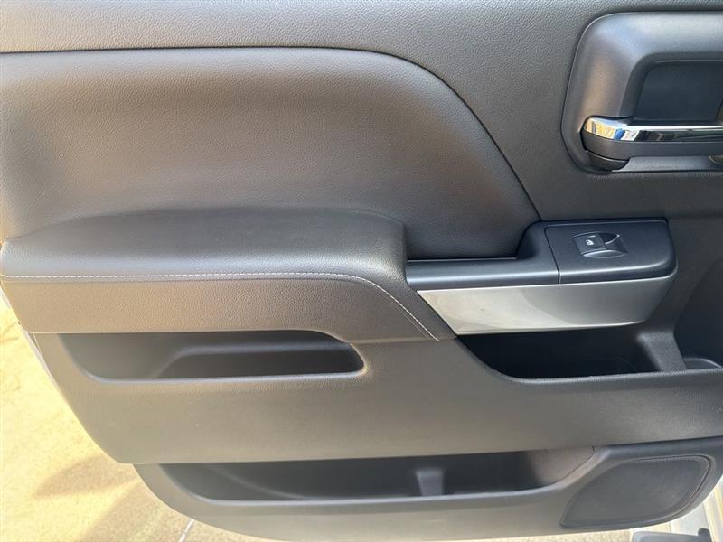 Chevrolet Silverado 1500 LT Crew Cab 2WD 2017