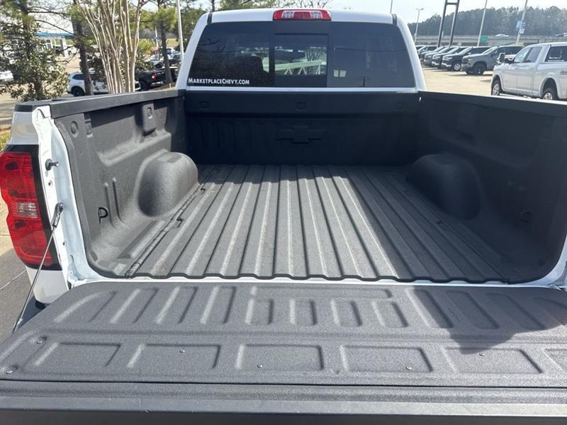 Chevrolet Silverado 1500 LT Crew Cab 2WD 2017