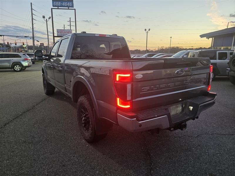 Ford F-250 SD Lariat Crew Cab 4WD 2022