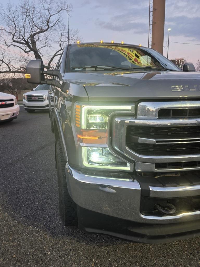 Ford F-250 SD Lariat Crew Cab 4WD 2022
