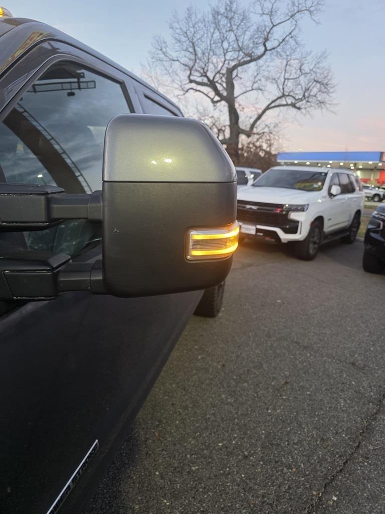 Ford F-250 SD Lariat Crew Cab 4WD 2022