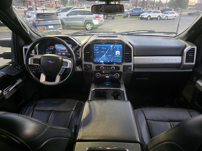 Ford F-250 SD Lariat Crew Cab 4WD 2022