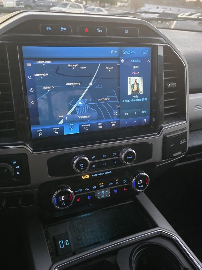 Ford F-250 SD Lariat Crew Cab 4WD 2022