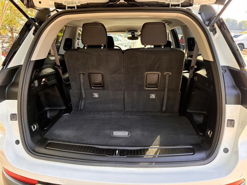 Jeep Grand Cherokee L Laredo 4WD 2023