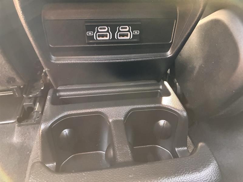 Jeep Grand Cherokee L Laredo 4WD 2023