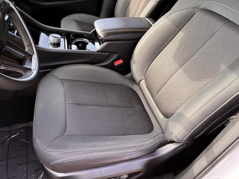 Jeep Grand Cherokee L Laredo 4WD 2023