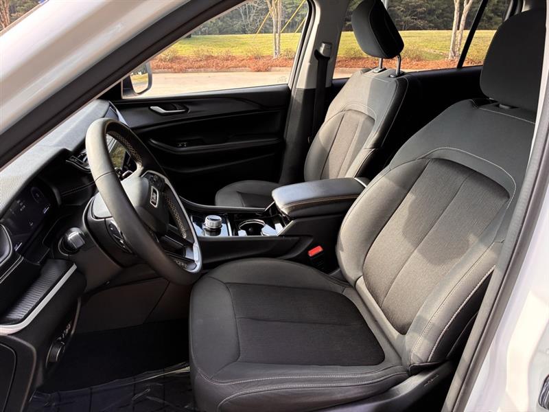 Jeep Grand Cherokee L Laredo 4WD 2023