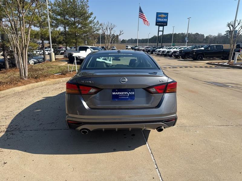 Nissan Altima 2.5 SL 2023