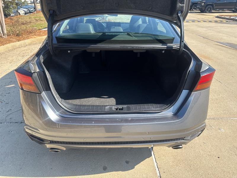 Nissan Altima 2.5 SL 2023