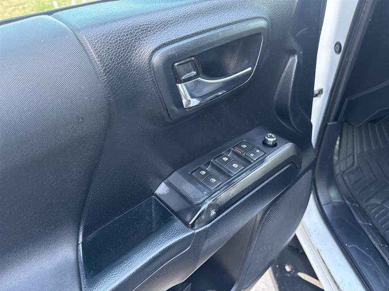 Toyota Tacoma SR5 Double Cab Long Bed V6 6AT 4WD 2018