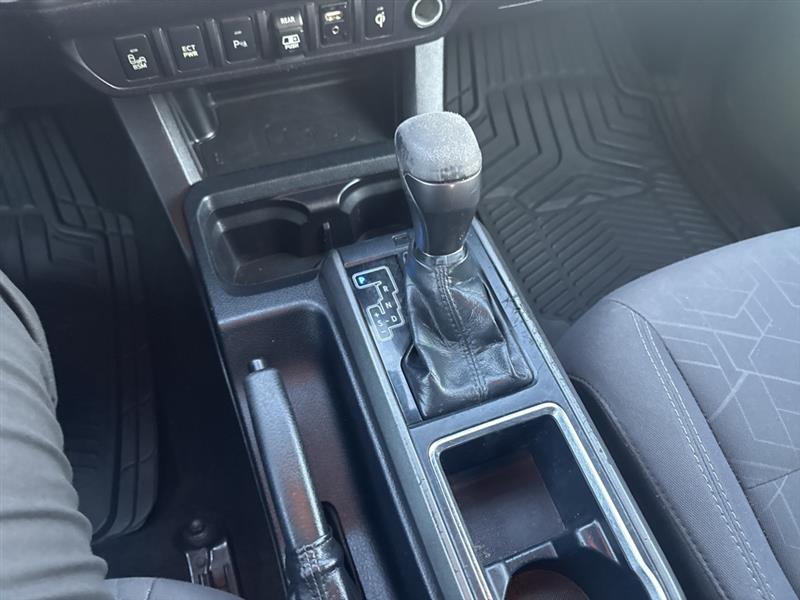 Toyota Tacoma SR5 Double Cab Long Bed V6 6AT 4WD 2018