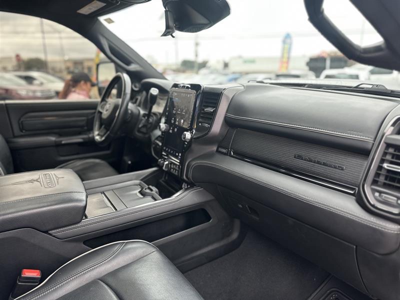 RAM 3500 Limited Crew Cab LWB 4WD 2023