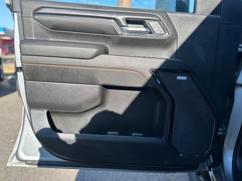 GMC Sierra 2500HD AT4 Crew Cab 4WD 2024