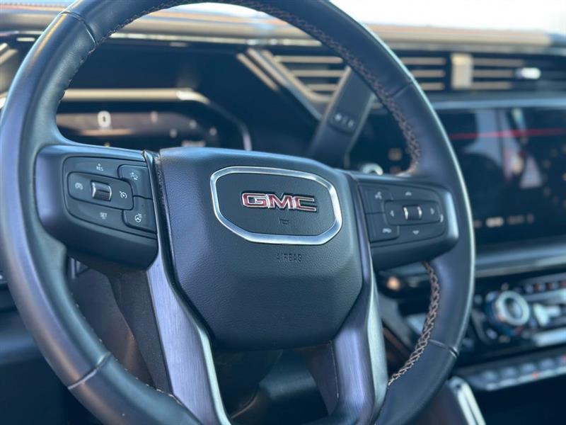 GMC Sierra 2500HD AT4 Crew Cab 4WD 2024