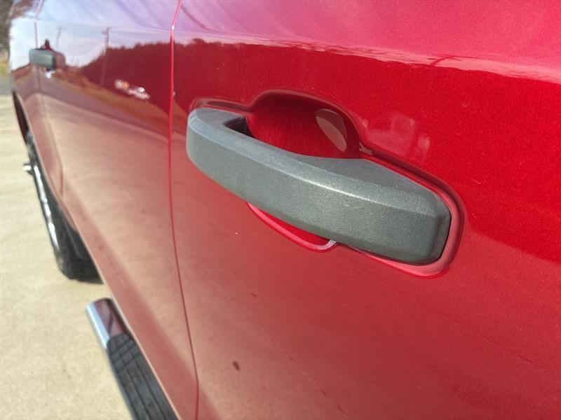 Chevrolet Silverado 1500 Custom Crew Cab Long Box 4WD 2021