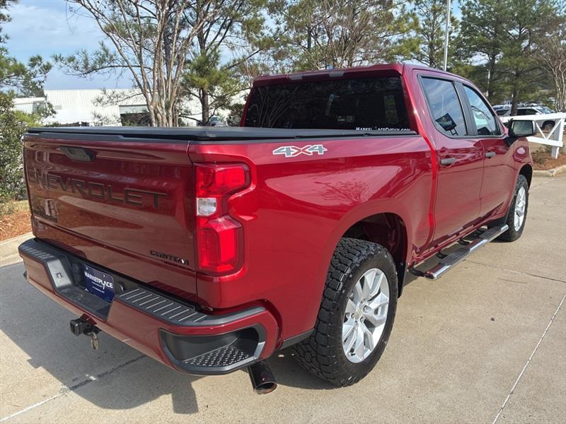 Chevrolet Silverado 1500 Custom Crew Cab Long Box 4WD 2021