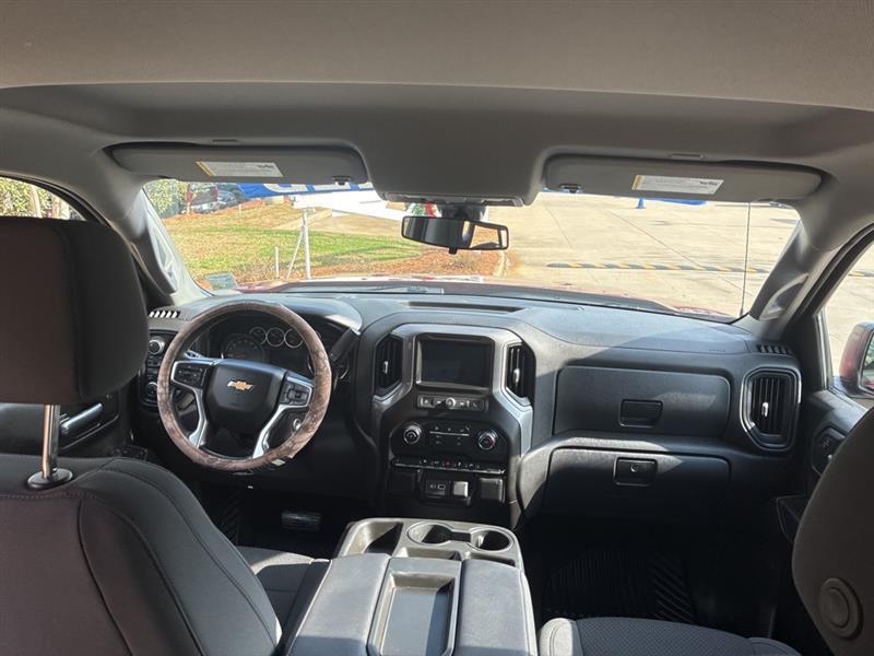 Chevrolet Silverado 1500 Custom Crew Cab Long Box 4WD 2021