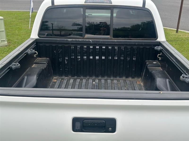 Toyota Tacoma SR5 Double Cab I4 2WD 2022