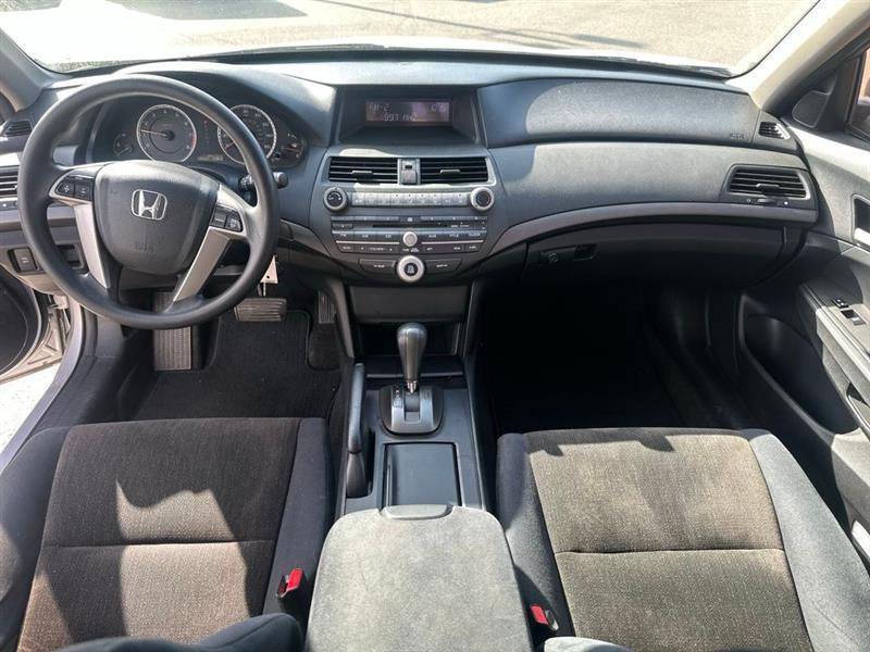 Honda Accord LX-P Sedan AT 2010