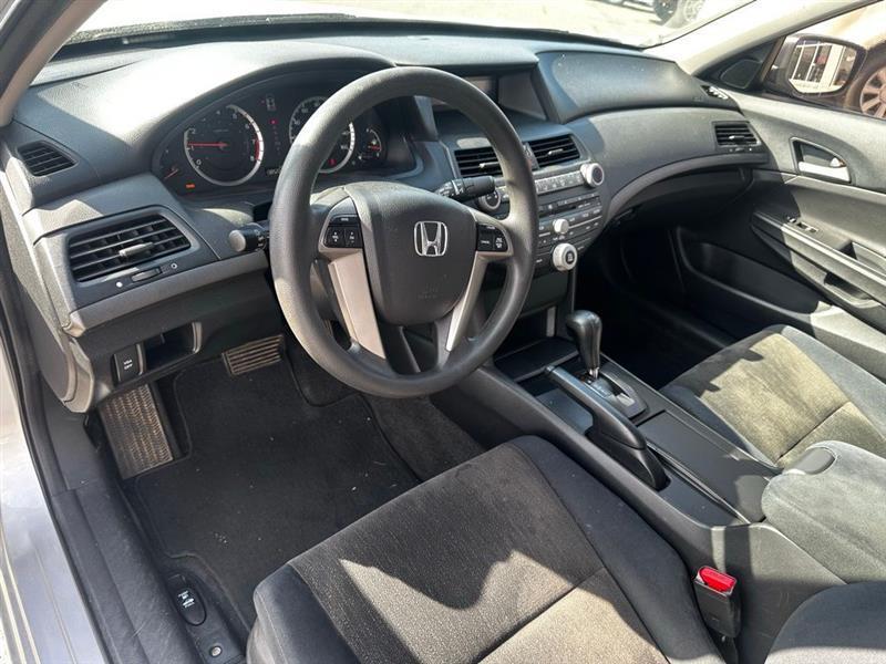 Honda Accord LX-P Sedan AT 2010