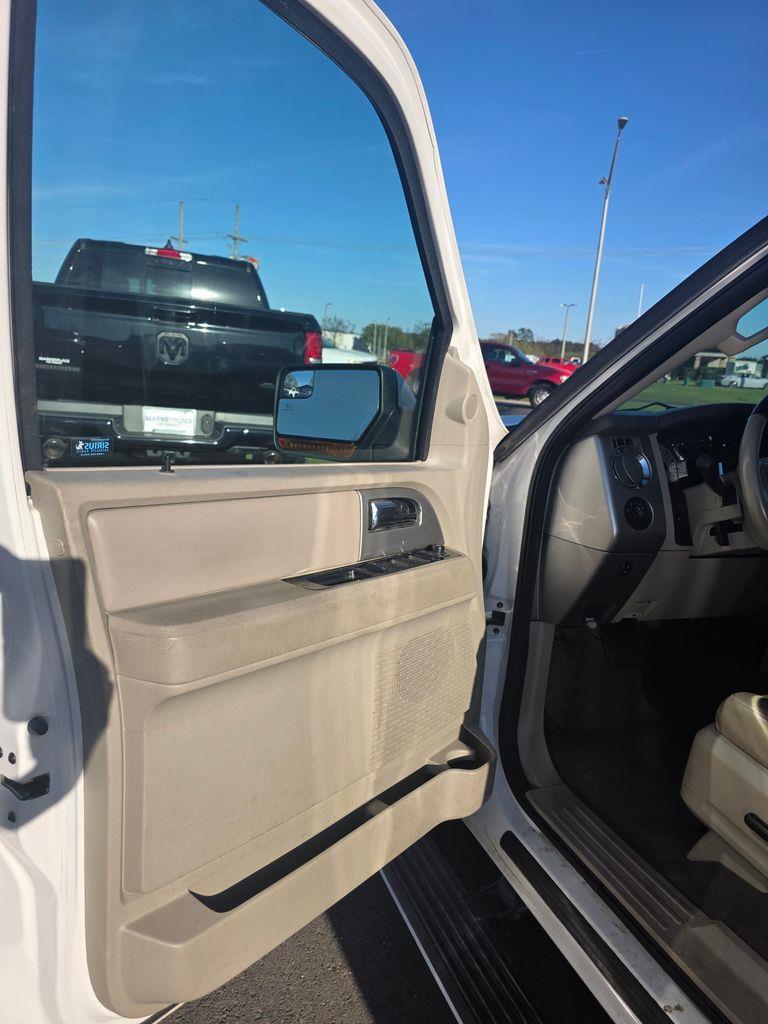 Ford Expedition Limited 2WD 2013