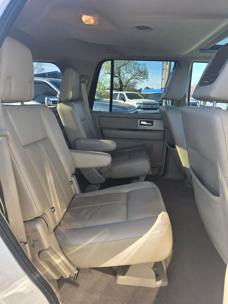 Ford Expedition Limited 2WD 2013