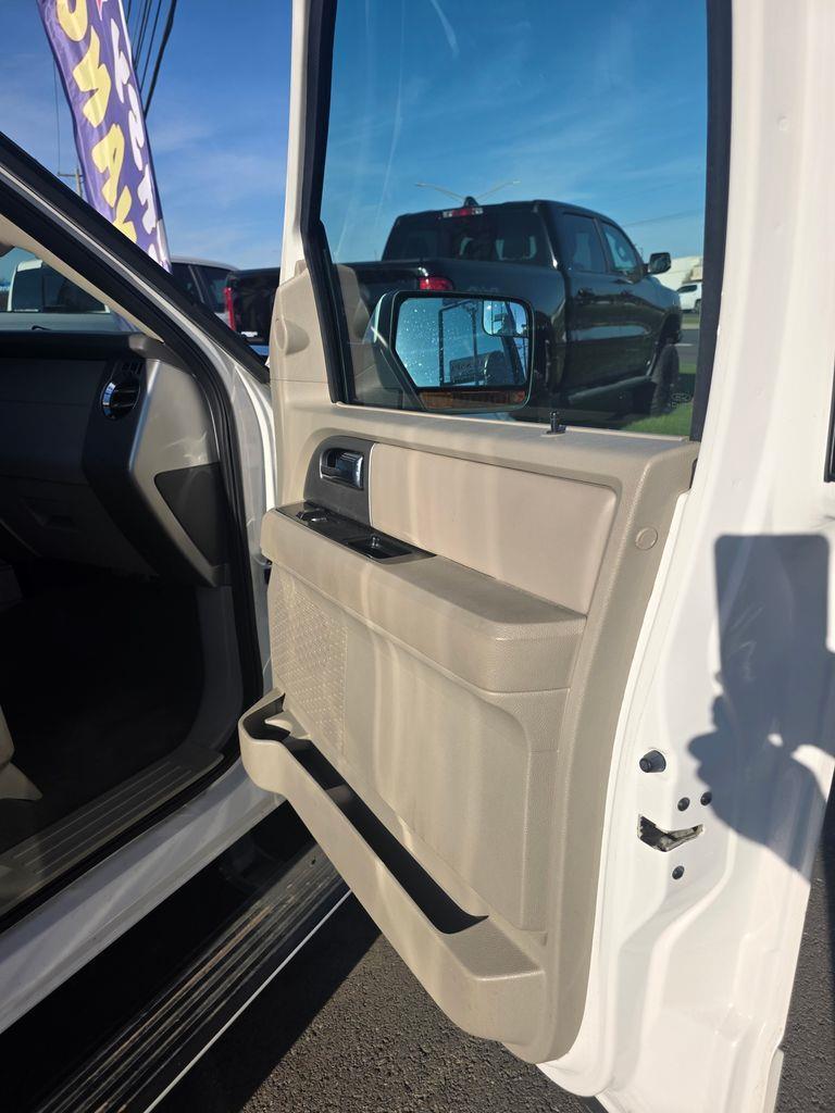 Ford Expedition Limited 2WD 2013