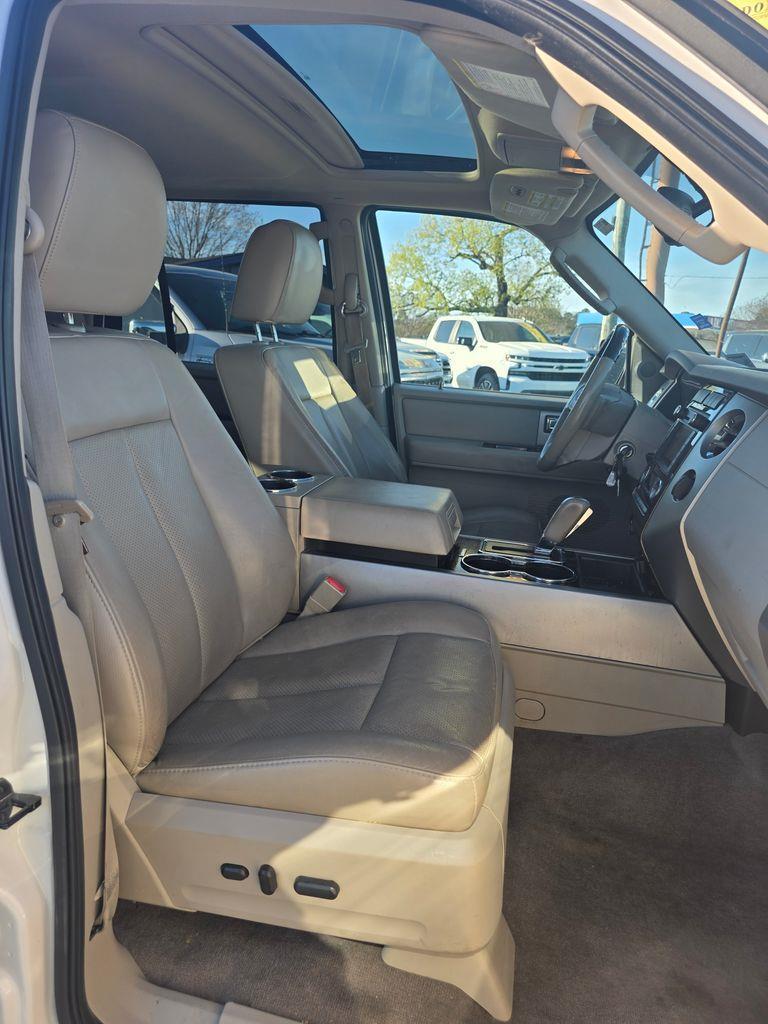 Ford Expedition Limited 2WD 2013