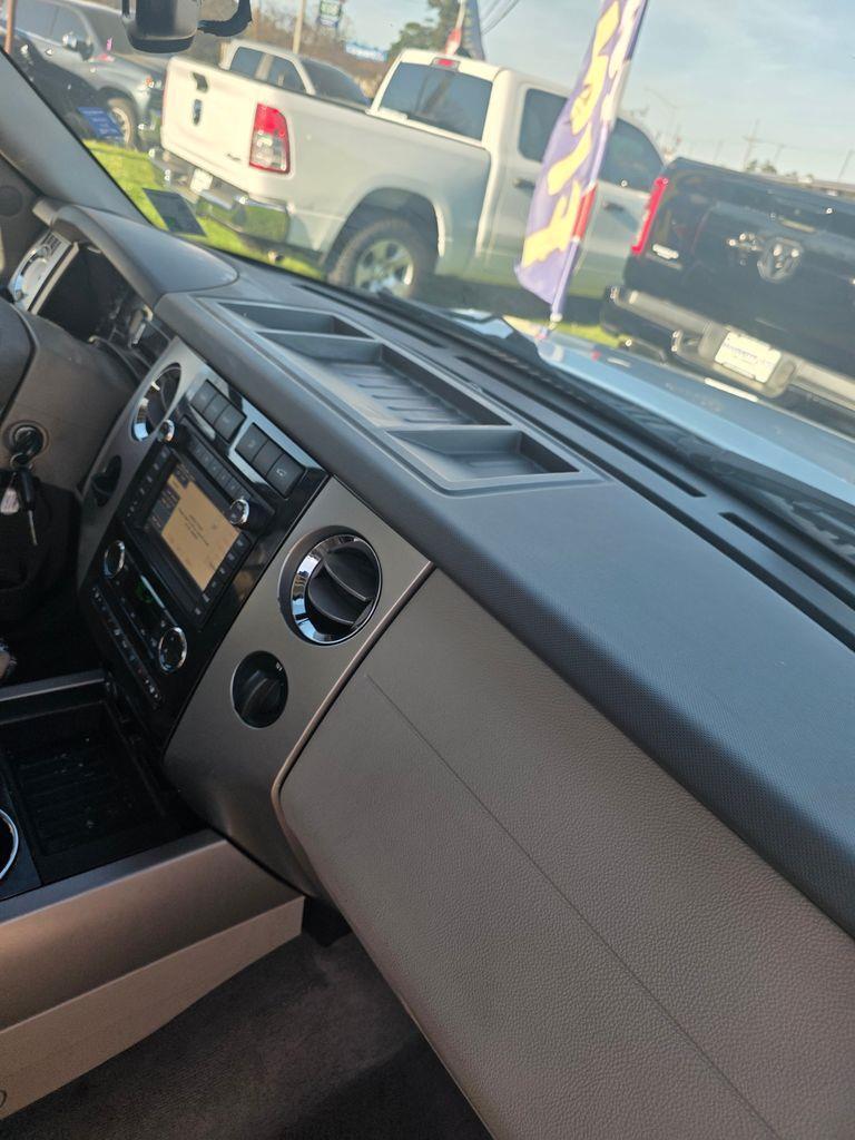 Ford Expedition Limited 2WD 2013