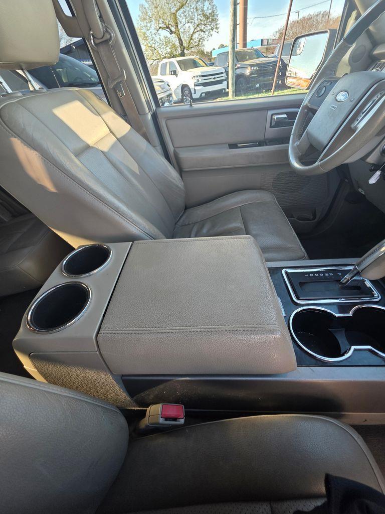 Ford Expedition Limited 2WD 2013