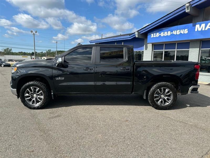 Chevrolet Silverado 1500 LT Crew Cab 4WD 2022