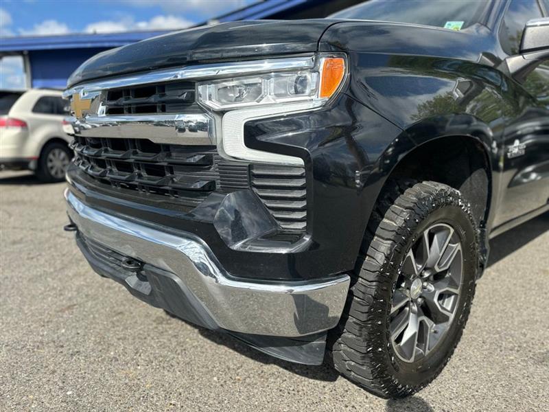 Chevrolet Silverado 1500 LT Crew Cab 4WD 2022