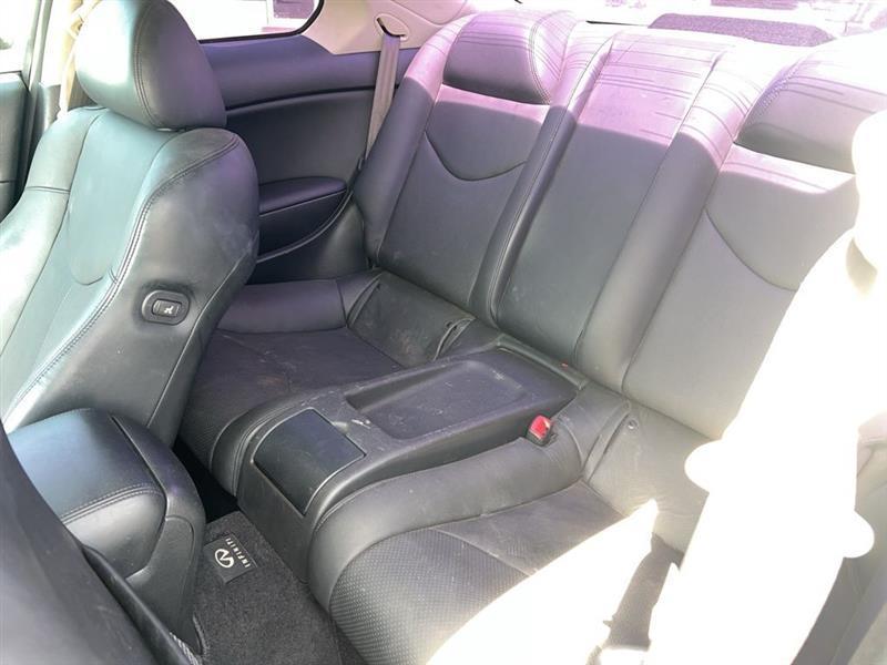 Infiniti Q60 Coupe Journey 2015