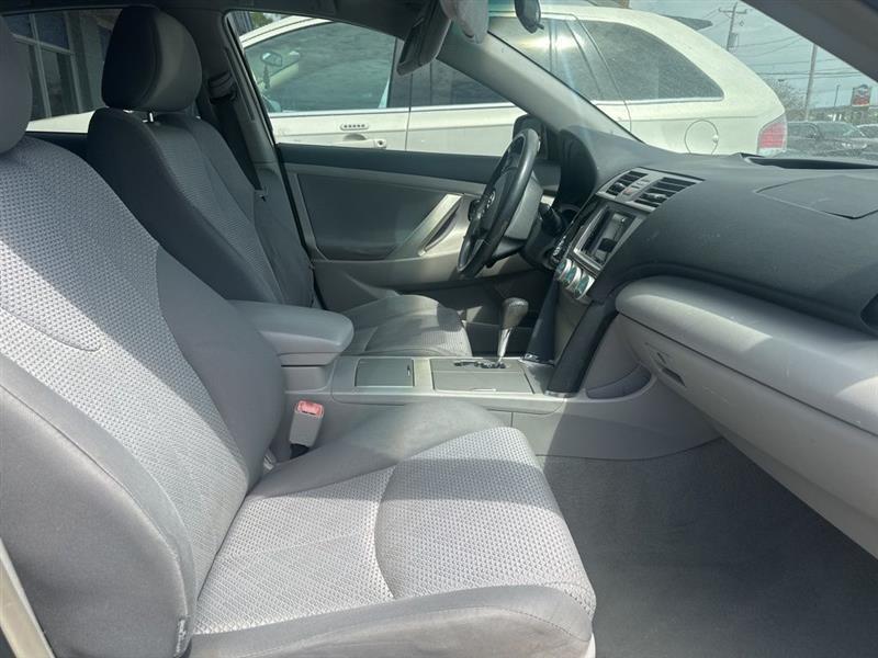 Toyota Camry  2008