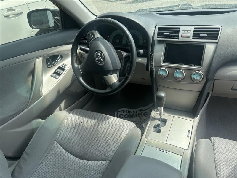 Toyota Camry  2008