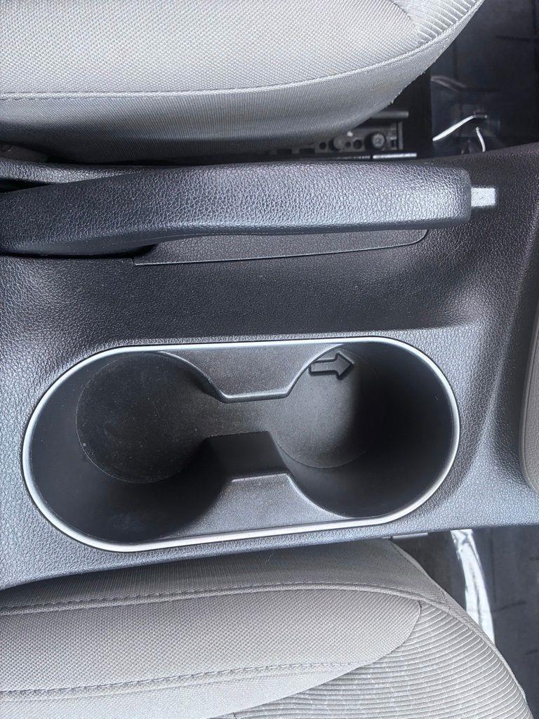 Hyundai Elantra SE 6AT 2017