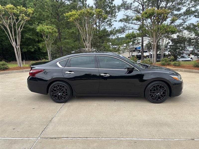 Nissan Altima 2.5 SR 2018
